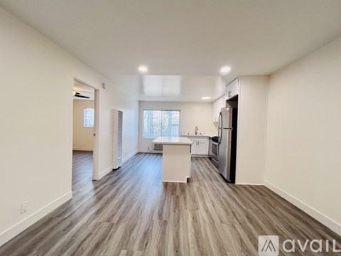 Source URL: https://prod-avail.s3.amazonaws.com/public_images/43123721/listing/02_Living_Area_3.jpeg