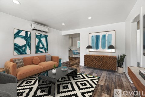 Source URL: https://prod-avail.s3.amazonaws.com/public_images/43119268/listing/original.jpg