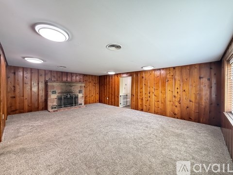 Source URL: https://prod-avail.s3.amazonaws.com/public_images/43120864/listing/IMG_6428.jpeg