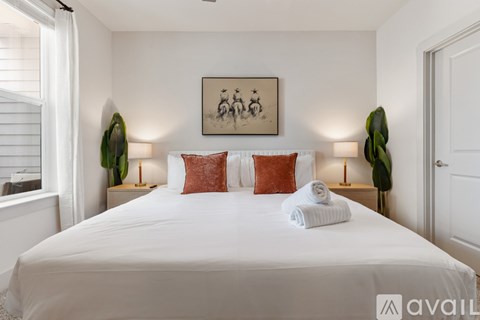 Source URL: https://prod-avail.s3.amazonaws.com/public_images/43117847/listing/8Z0A5434.jpg