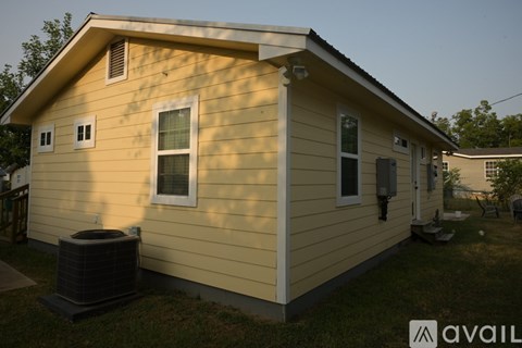 Source URL: https://prod-avail.s3.amazonaws.com/public_images/43116441/listing/DSC_4754.JPG