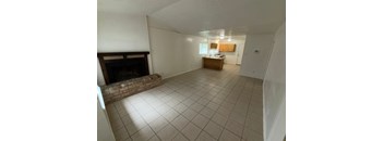 2/2 1150 sqft