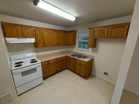 1620 West Avenue D 1 Apartment for Rent