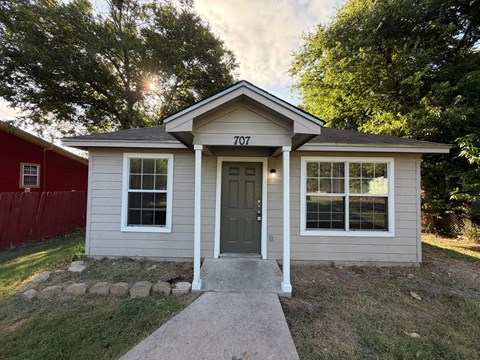 707 South 10Th Street 3 Beds Apartment for Rent