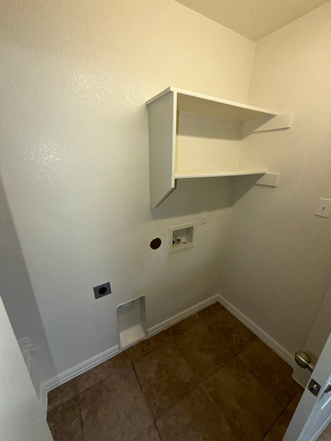 8347 Saddle Brook Drive 3 Beds Apartment for Rent