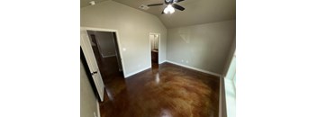 910 Ferrara Circle