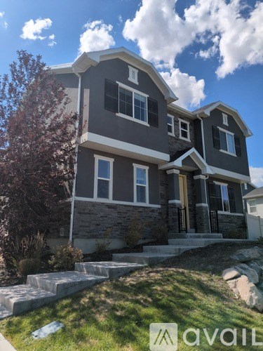 3031 South Willow Creek Drive 4 Beds Apartment for Rent