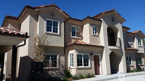 Source URL: https://prod-avail.s3.amazonaws.com/public_images/43130193/listing/SV_1_Exterior_Good_1.jpg