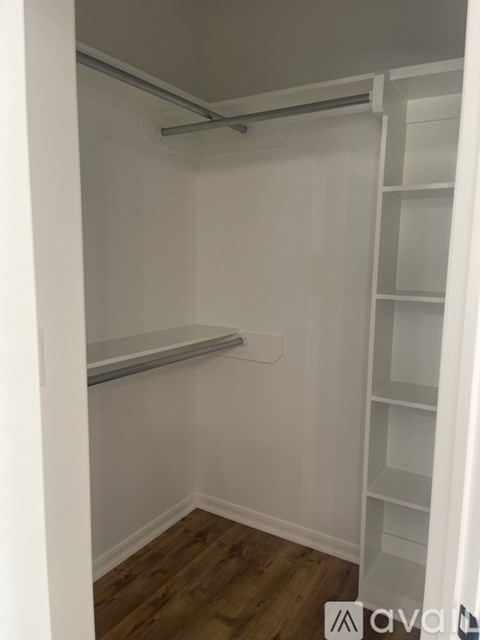Source URL: https://prod-avail.s3.amazonaws.com/public_images/43127973/listing/tempImageT6BawU.jpg