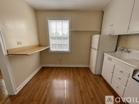 Source URL: https://prod-avail.s3.amazonaws.com/public_images/43128041/listing/IMG_8388.jpg