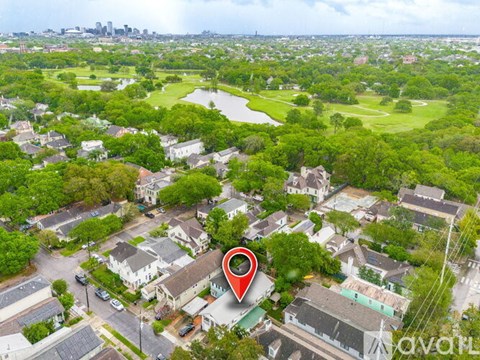 Source URL: https://prod-avail.s3.amazonaws.com/public_images/43127469/listing/36-web-or-mls-Audobon_--15.jpg