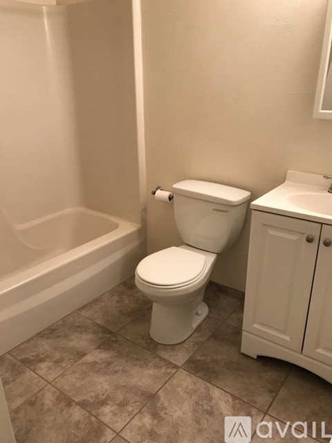 Source URL: https://prod-avail.s3.amazonaws.com/public_images/43124705/listing/IMG_3520.jpeg