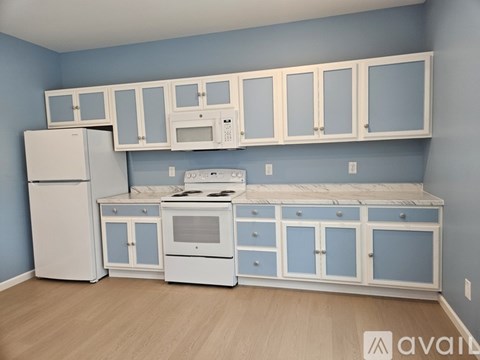 Source URL: https://prod-avail.s3.amazonaws.com/public_images/43120637/listing/20260804_171007.jpg