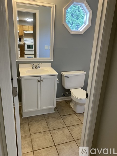 Source URL: https://prod-avail.s3.amazonaws.com/public_images/43054131/listing/IMG_5292.jpeg