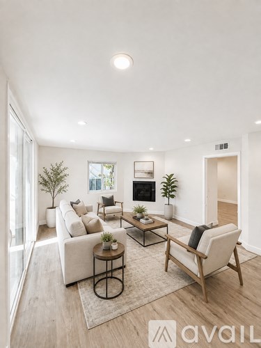 1943 Tamarind Ave 2 Beds Apartment for Rent