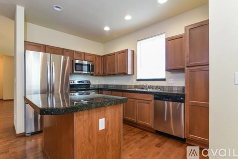 11607 26Th Ave S 4 Beds Apartment for Rent