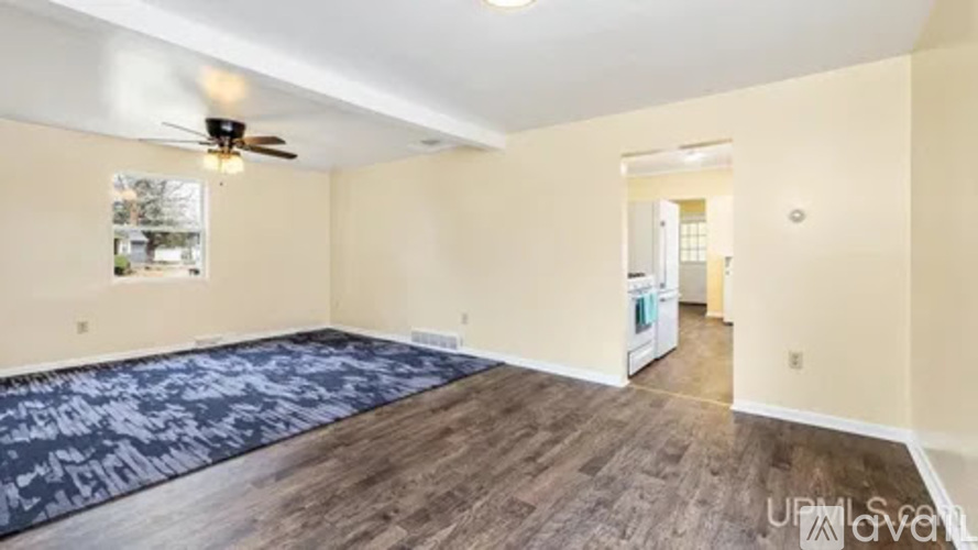 506 Houghteling Street 2 Beds Single Family Home for Rent - Photo gallery 3