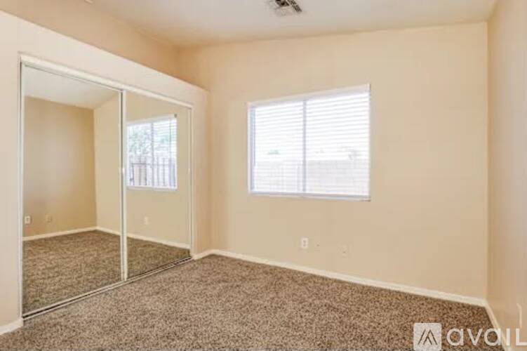 3545 41st Avenue 3 Beds Single Family Home for Rent - Photo gallery 2