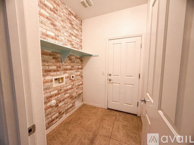 876 W Ayrshire Trl 4 Beds Single Family Home for Rent - Photo gallery 4