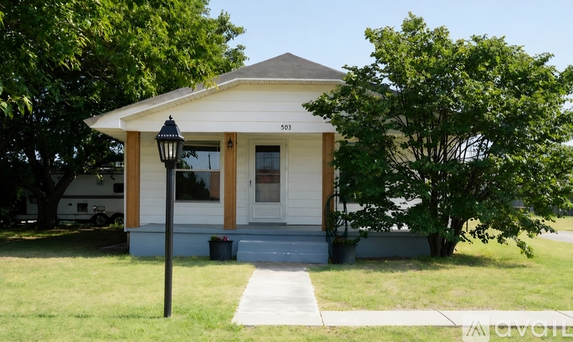 503 2nd Street 3 Beds Single Family Home for Rent - Photo gallery 1