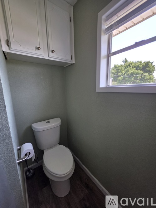 503 2nd Street 3 Beds Single Family Home for Rent - Photo gallery 2