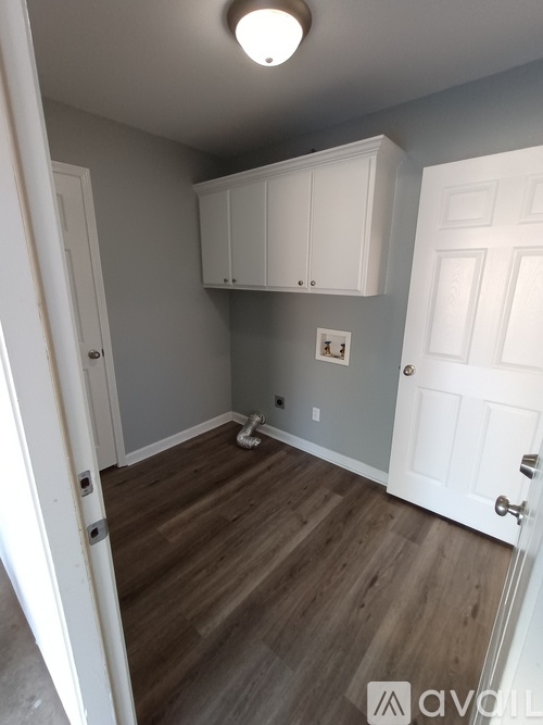 401 Hayley Court 3 Beds Single Family Home for Rent - Photo gallery 5