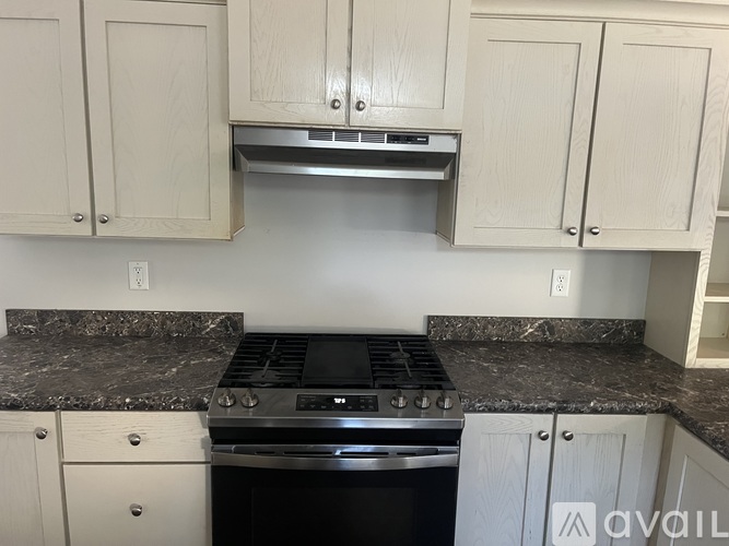 3951 South Mentor Avenue 3 Beds Apartment for Rent - Photo gallery 2