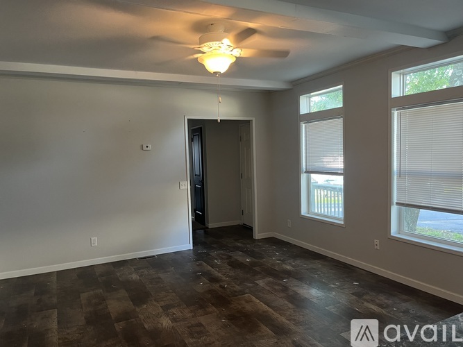 3951 South Mentor Avenue 3 Beds Apartment for Rent - Photo gallery 4