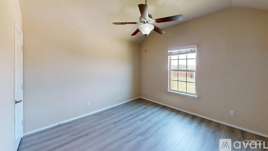 400 Plum Court 4 Beds Single Family Home for Rent - Photo gallery 4
