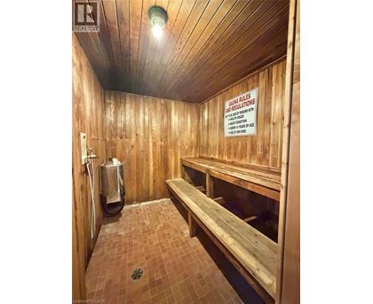 15 NICKLAUS Drive Unit# 910 2 Beds Apartment, Condo, Home for Rent - Photo gallery 4