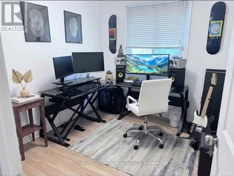 5 PEPLER PLACE 3 Beds Apartment for Rent