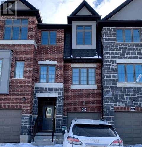 92 MONARCH WOODS DRIVE 3 Beds Apartment for Rent