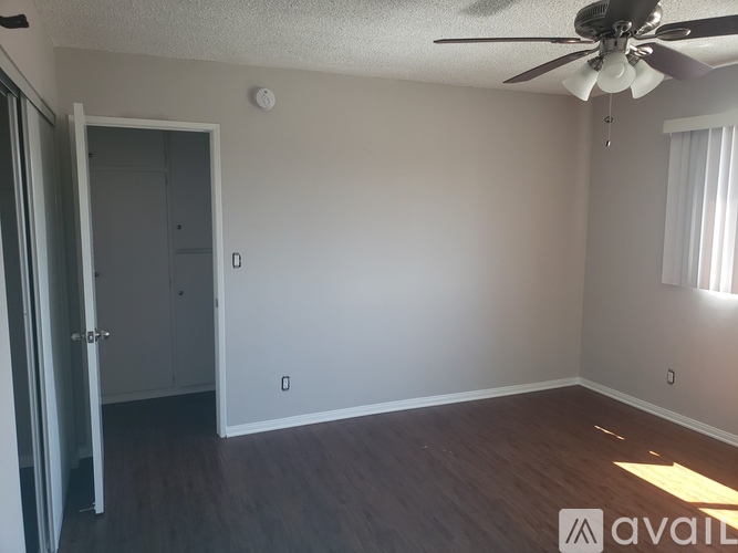 926 N Ardmore Ave 1 Apartment for Rent - Photo gallery 2