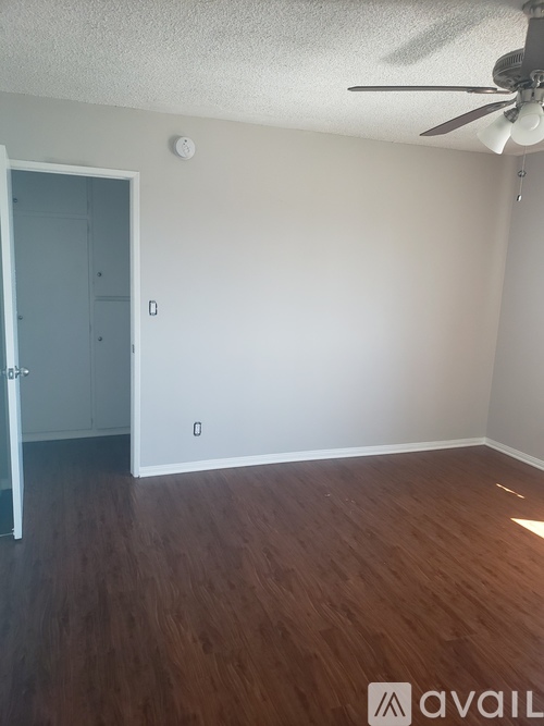 926 N Ardmore Ave 1 Apartment for Rent - Photo gallery 4