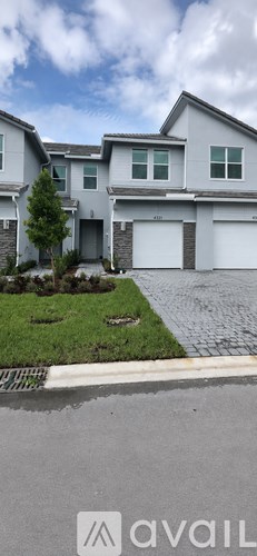 4331 Veleiros Avenue 3 Beds Apartment for Rent
