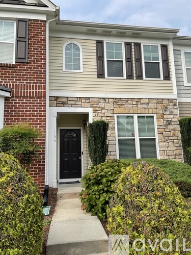 100 Stratford Lakes Drive 2 Beds Single Family Home for Rent - Photo gallery 1