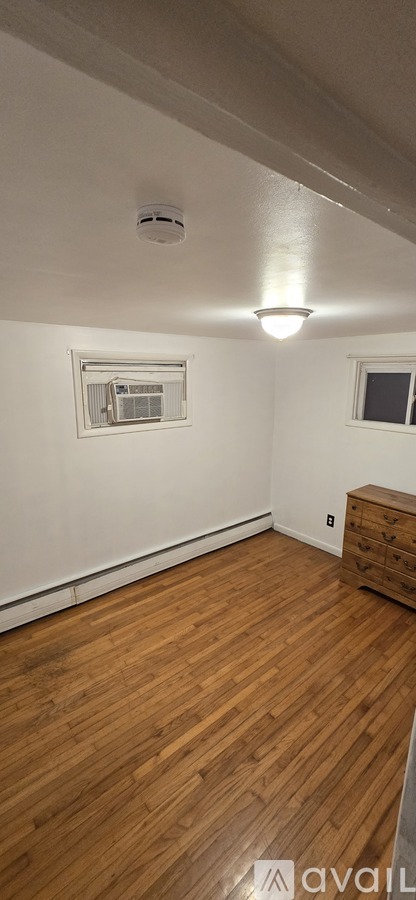 1073 Cherry Street 4 Beds Single Family Home for Rent - Photo gallery 4