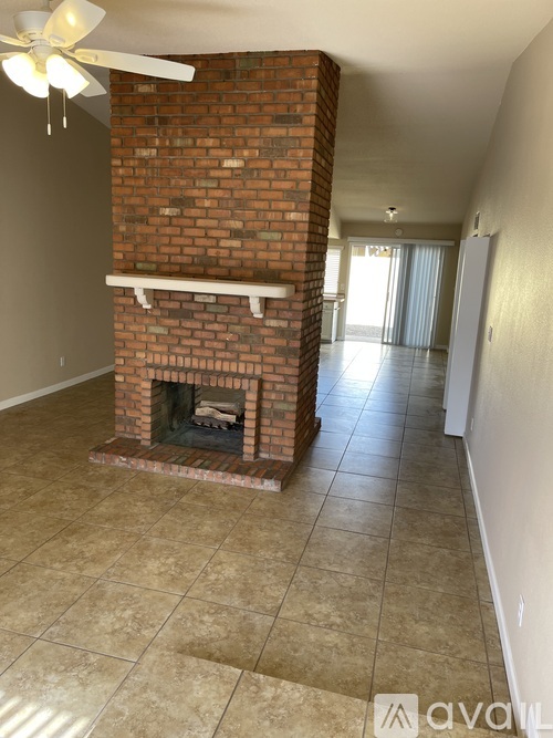 5138 West Vogel Avenue 3 Beds Townhouse for Rent - Photo gallery 2