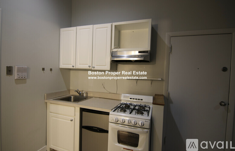 550 Columbus Ave Studio Apartment for Rent - Photo gallery 5