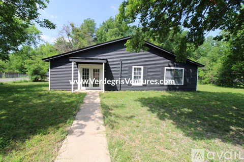 3420 Kenwood Ave 3 Beds Apartment for Rent
