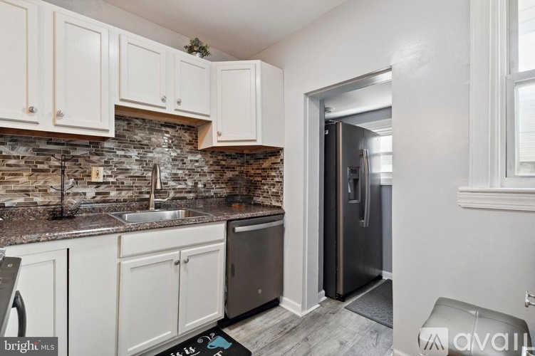 7117 Woolston Avenue 1 Single Family Home for Rent - Photo gallery 4