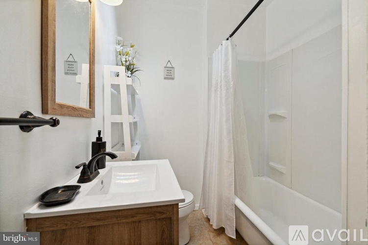 7117 Woolston Avenue 1 Single Family Home for Rent - Photo gallery 5