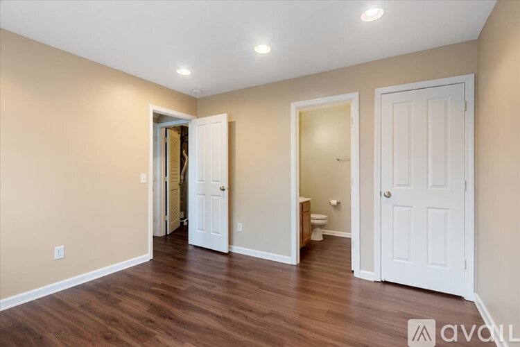 13310 West Golden Gate Drive 4 Beds Townhouse for Rent - Photo gallery 2