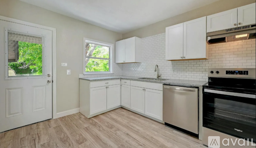 505 Wright Ave 3 Beds Single Family Home for Rent - Photo gallery 5