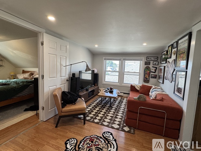 60 Morrissee Avenue 2 Beds Apartment for Rent - Photo gallery 1