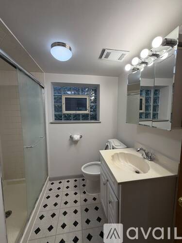 3860 N Oketo Ave 6 Beds Single Family Home for Rent - Photo gallery 2