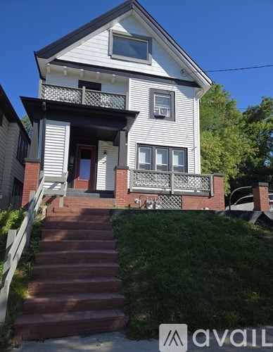 436 West Burleigh Street 2 Beds Apartment for Rent