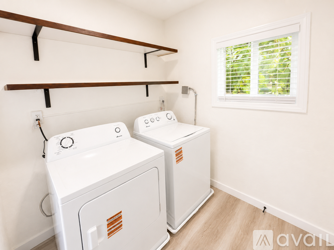 4579 34th Street 4 Beds Single Family Home for Rent - Photo gallery 3