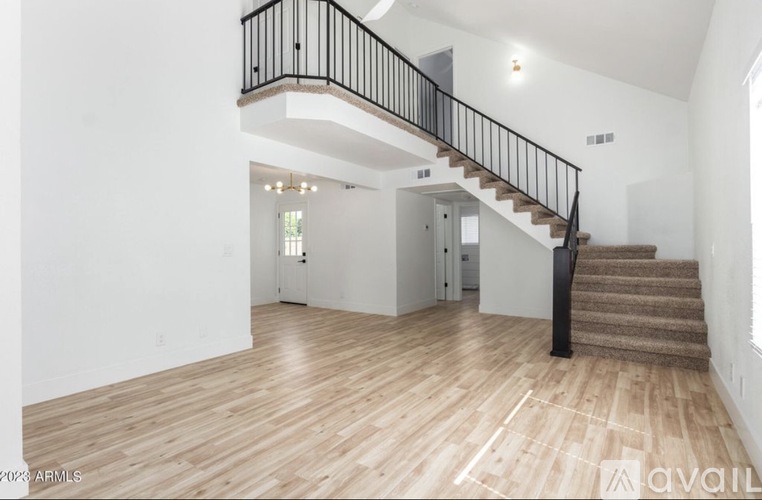 441 S Maple Unit 38 3 Beds Single Family Home for Rent - Photo gallery 4
