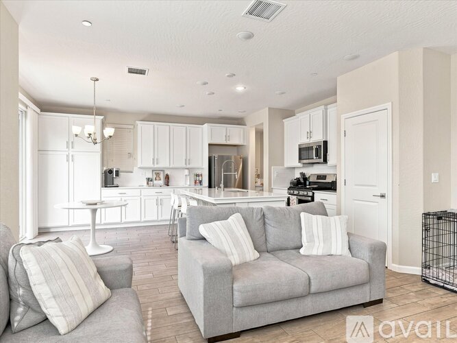 1118 Elevations Wy W 3 Beds Single Family Home for Rent - Photo gallery 5